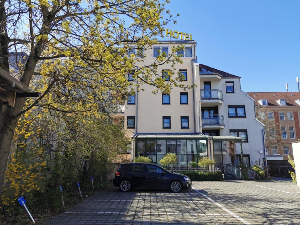 Hotel Cristal Nuremberg Exterior photo